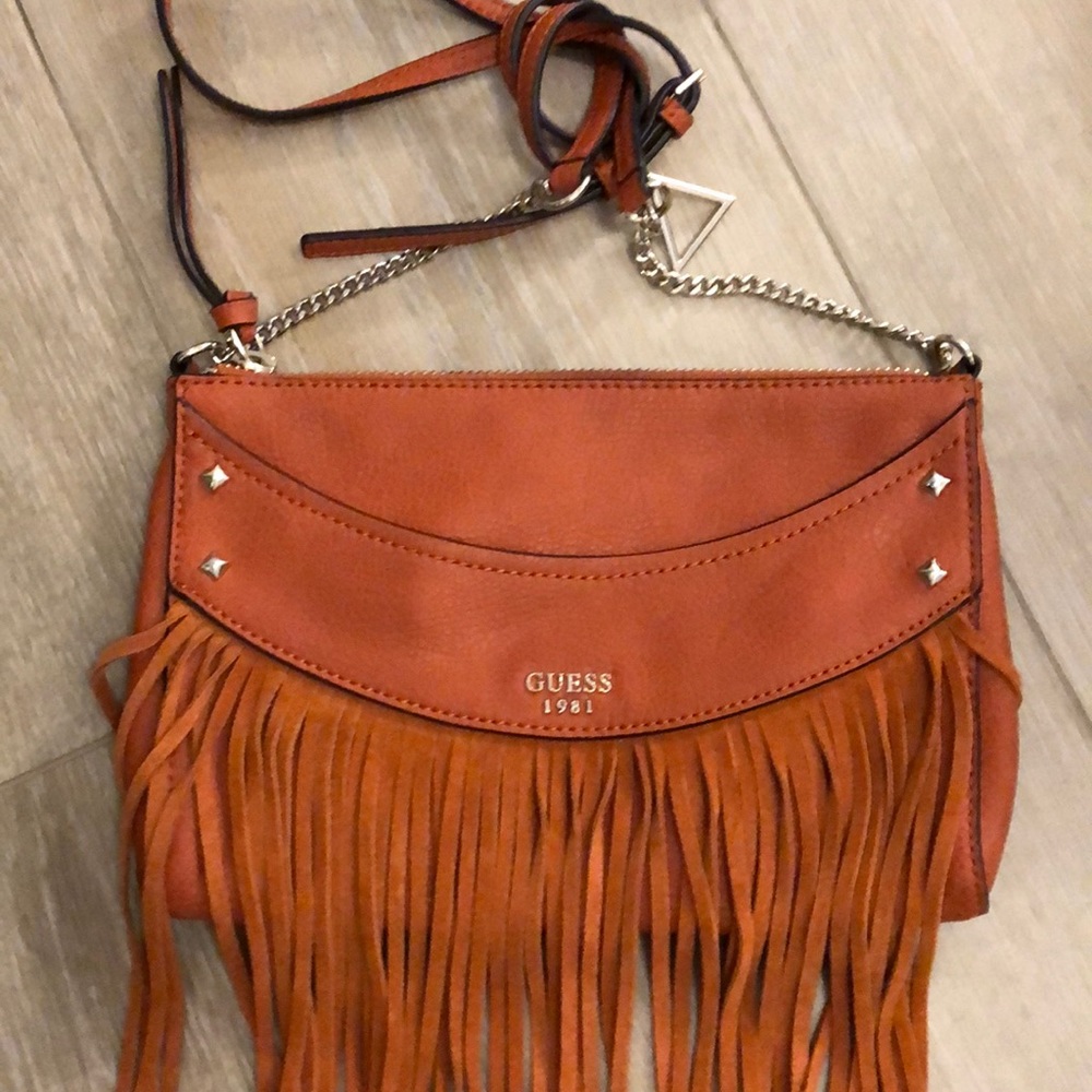 Bundle of 2 Guess crossbody bags
